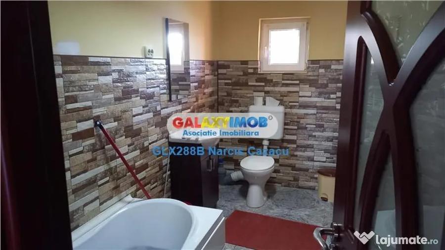 Casă cu 7 camere cu Teren 359 Mp în 1 Mai