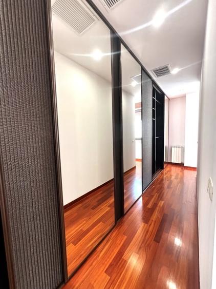 Apartament cu 4 camere decomandat, mobilat în Dorobanți