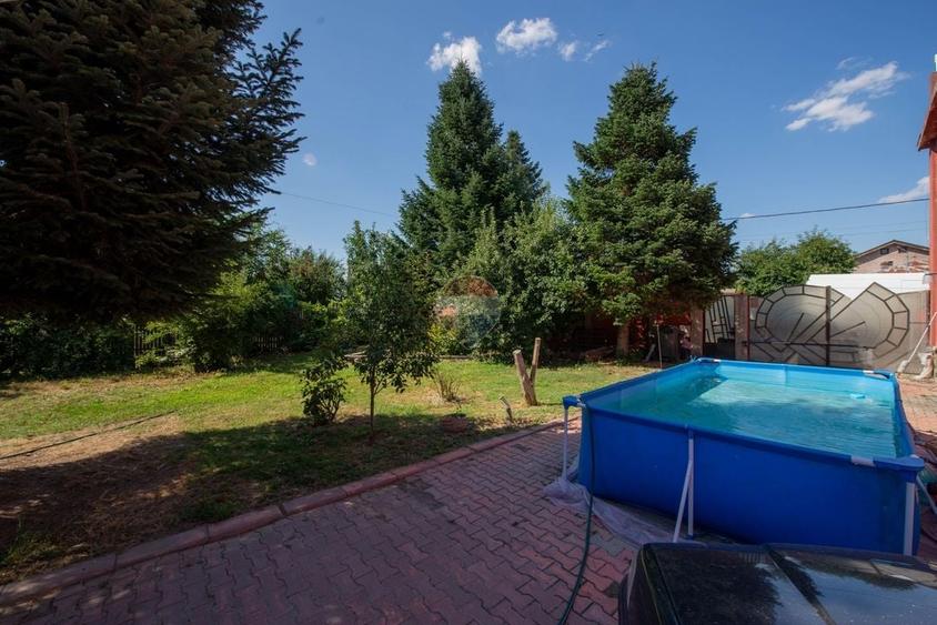 Casă individuală cu 9 camere cu Teren 1200 Mp în Cornetu