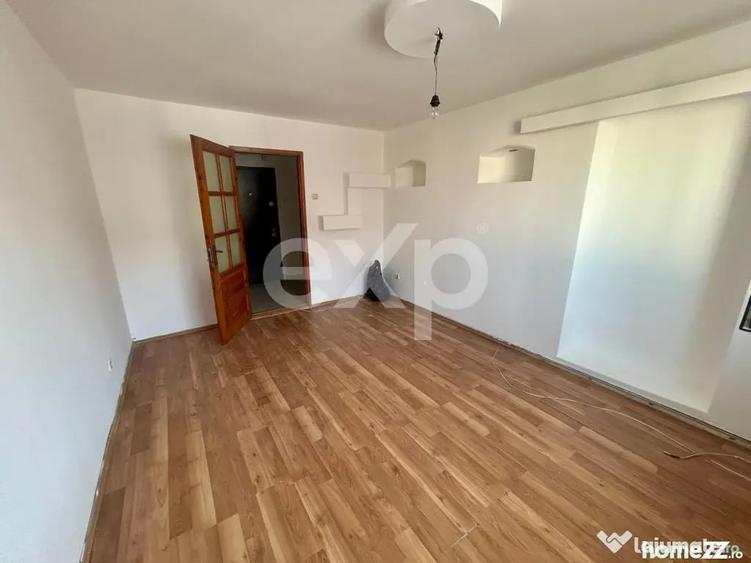 Apartament cu 2 camere semidecomandat în Bartolomeu