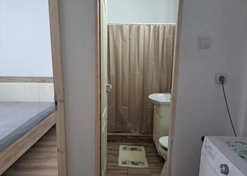Apartament cu 2 camere semidecomandat, mobilat în Tomis Nord