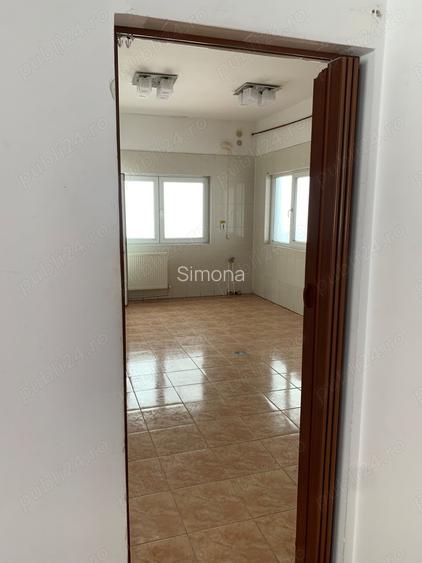 Spa?iu comercial de vanzare