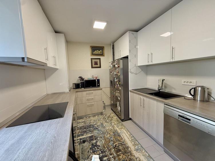 Duplex cu 5 camere cu Canalizare în Pipera