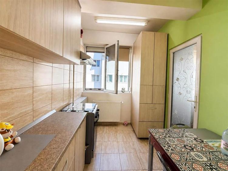 Apartament 2 camere de vanzare  64 mp - 3