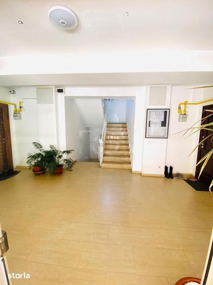Apartament cu 2 camere semidecomandat în Industriilor