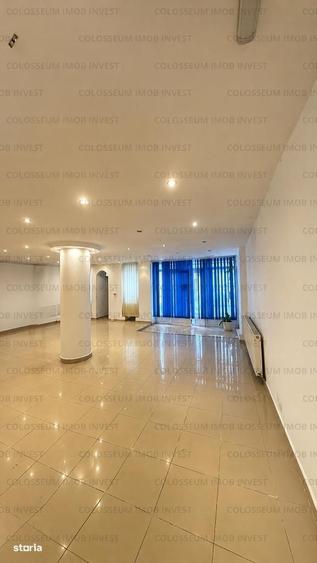 Apartament cu 3 camere decomandat în Centrul Civic