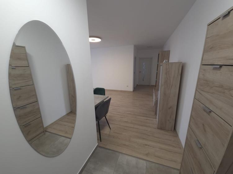Apartament cu 2 camere semidecomandat în Unirii