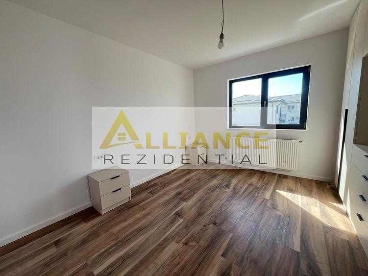 Casă individuală cu 4 camere cu Canalizare în Berceni