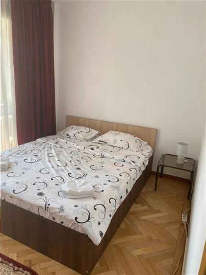 Apartament 3 camere, inchiriere lunga durata, Bd Unirii, Bucuresti - 3