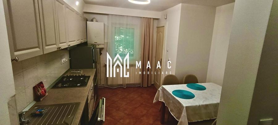 Apartament cu 3 camere decomandat, mobilat în Vasile Aaron