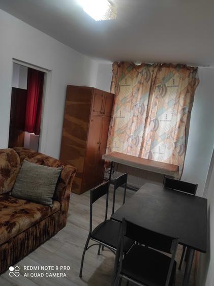 Apartament cu 2 camere semidecomandat în Central