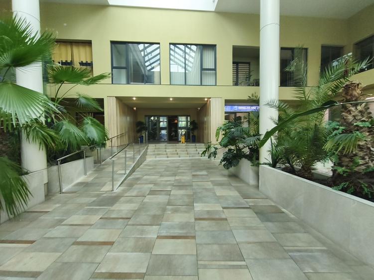 Apartament cu 3 camere Rin Grand Hotel mobilat si utilat - 1