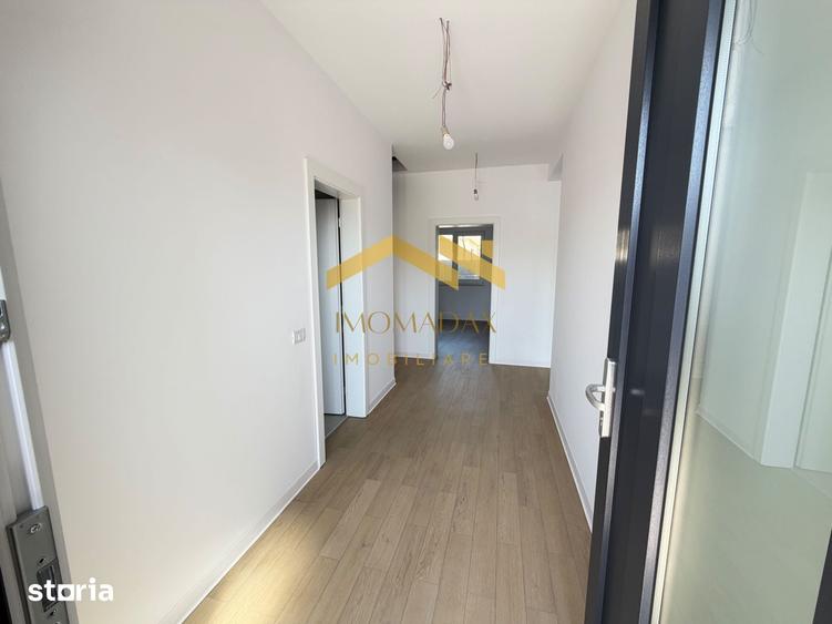 Casă cu 4 camere cu Teren 400 Mp în Sânmihaiu Român