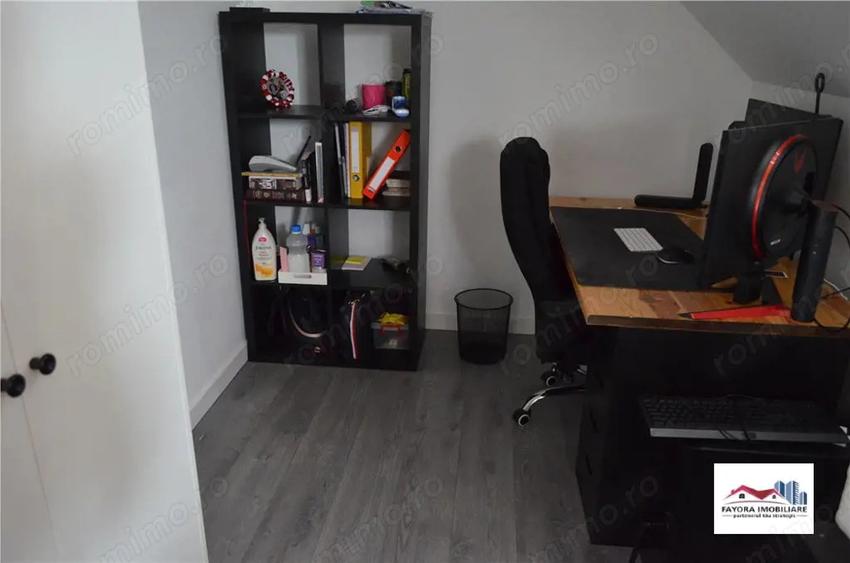 Apartament cu 3 camere în Unirii