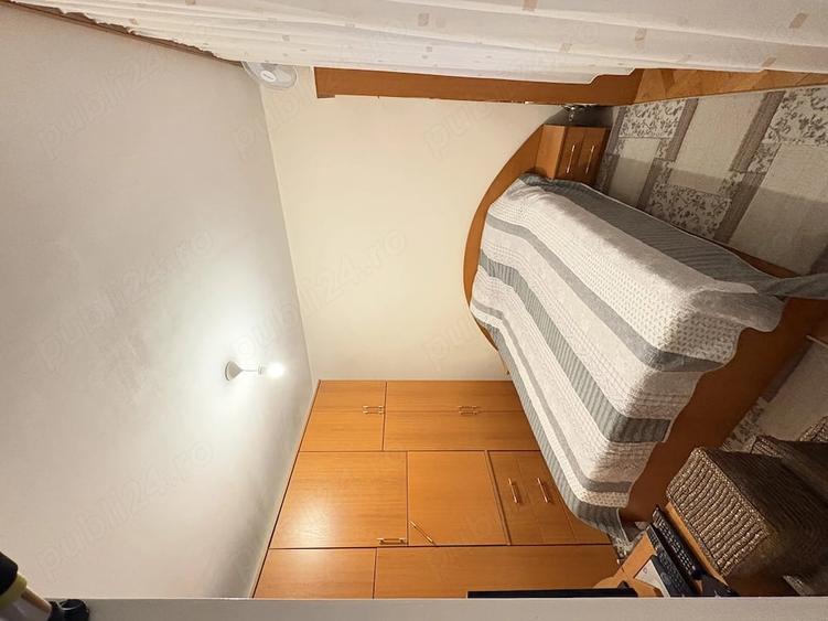 Apartament cu 3 camere semidecomandat în Circumvalațiunii
