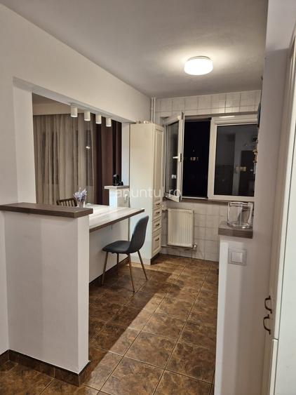 Apartament cu 2 camere semidecomandat în Dristor