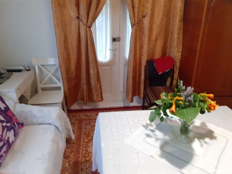Casă cu 4 camere cu Teren 10000 Mp în Munteni