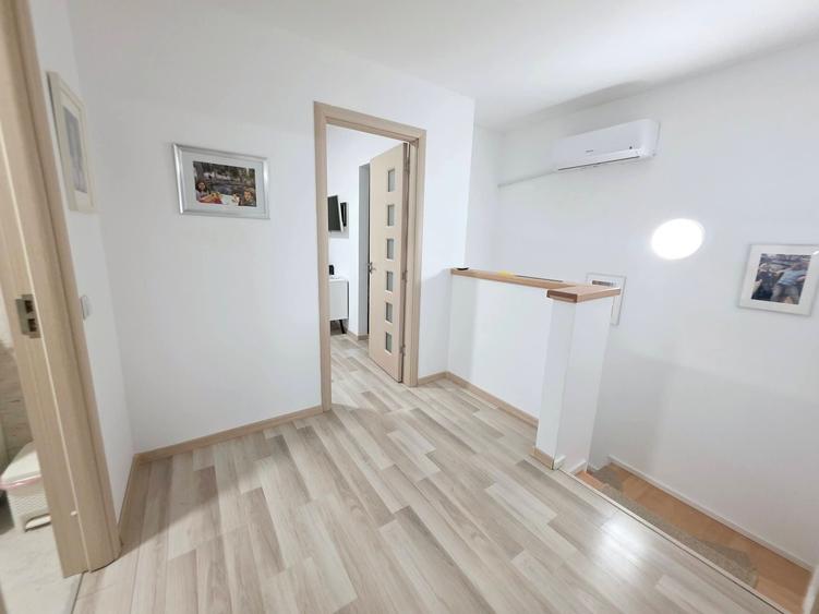 Duplex cu 4 camere cu Teren 175 Mp în Tărlungeni