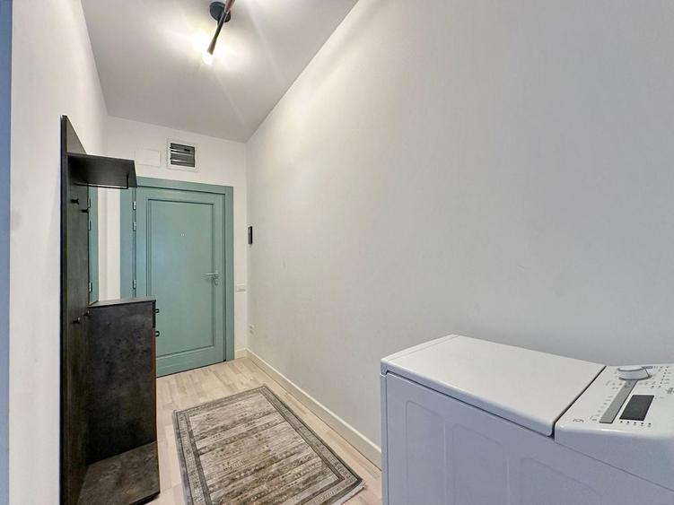 Apartament cu 3 camere decomandat, mobilat în Centrul Istoric