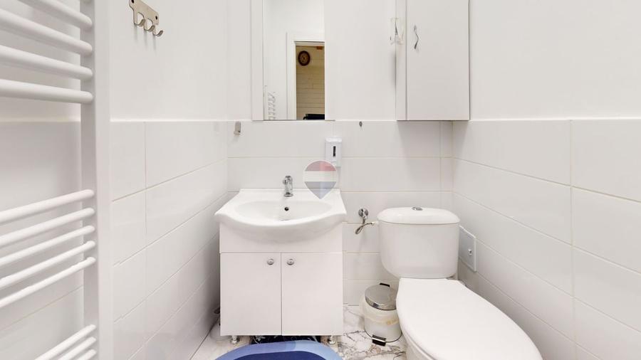 Casă individuală cu 9 camere cu Piscina în Bran