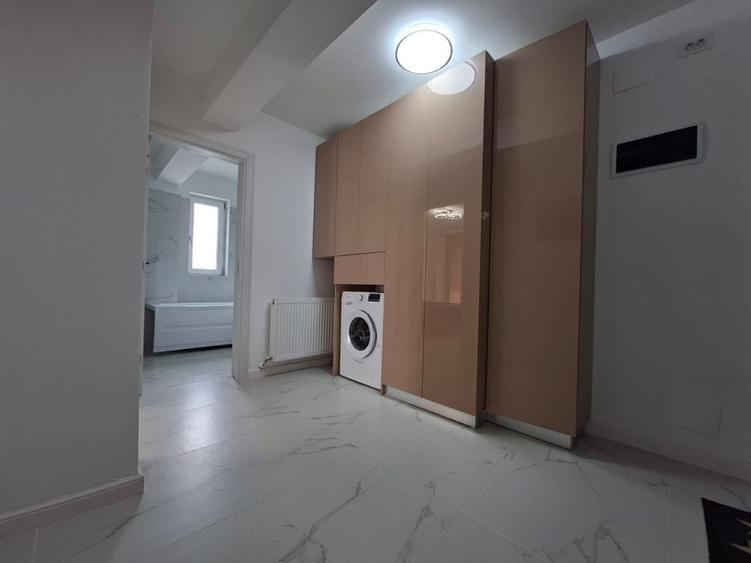 Apartament cu 2 camere decomandat în Vișan