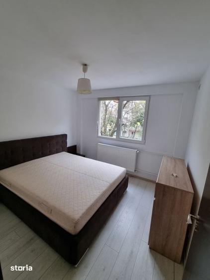 Apartament cu 2 camere, mobilat în Tei