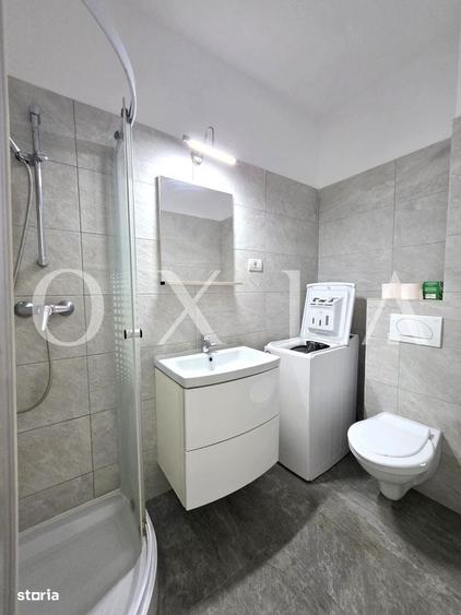Apartament cu 3 camere decomandat în Buziașului