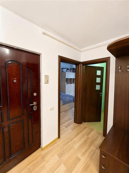 Apartament cu 2 camere decomandat, mobilat în Astra