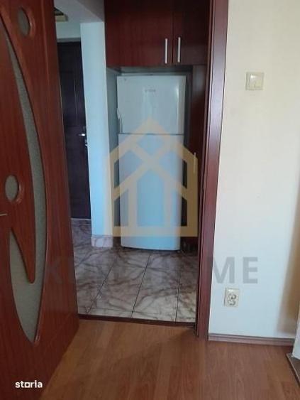 Garsonieră decomandată în Iancului
