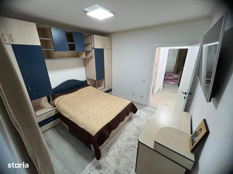 Apartament cu 3 camere decomandat în Alexandru cel Bun