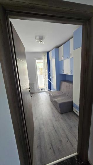 Apartament cu 3 camere decomandat, mobilat în Florești