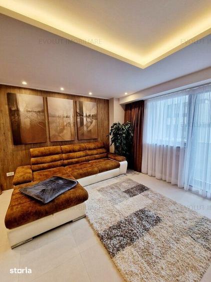 Apartament cu 2 camere, mobilat în Palazu Mare
