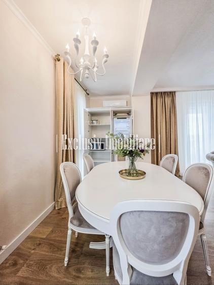 Apartament cu 3 camere decomandat, mobilat în Delfinariu