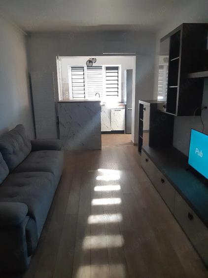 Apartament cu 2 camere decomandat în Metalurgiei