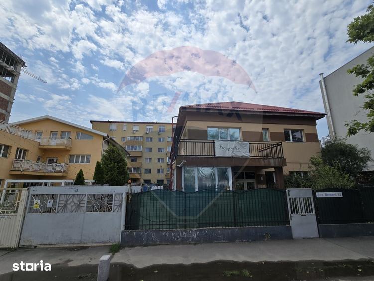 Spațiu comercial, de 600 mp, în Apărătorii Patriei