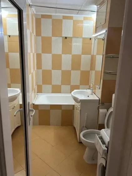 Apartament cu 2 camere semidecomandat, mobilat în Micălaca