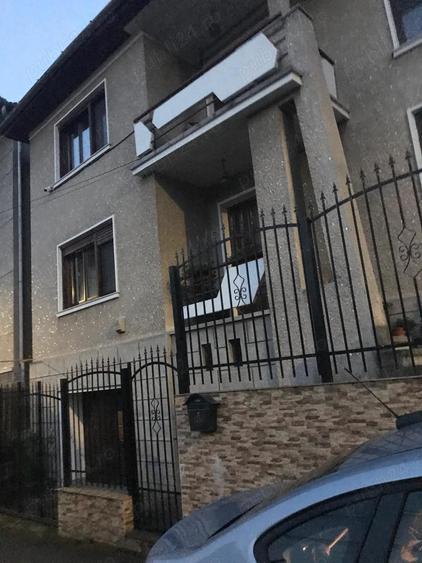 Casă cu 4 camere cu Teren 600 Mp în Călugareni