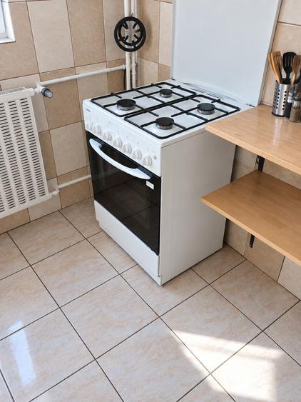 Apartament cu 3 camere decomandat în Alexandru Obregia