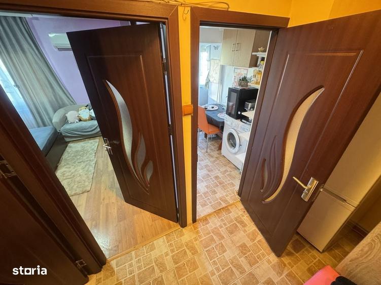 Garsonieră decomandată în Central