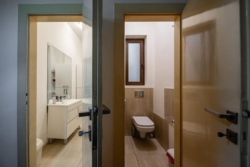 Casă cu 3 camere cu Canalizare în Odobescu