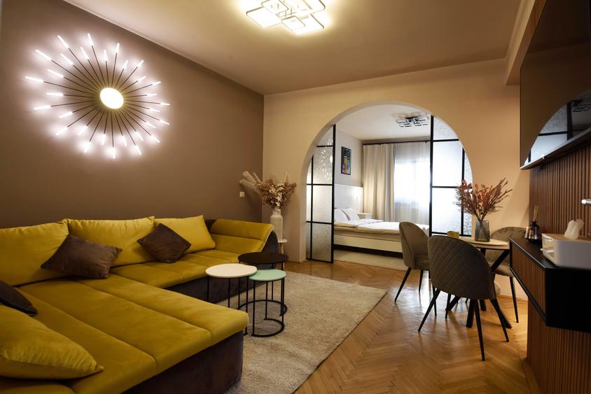 Apartament de inchiriat zona centrala - 1