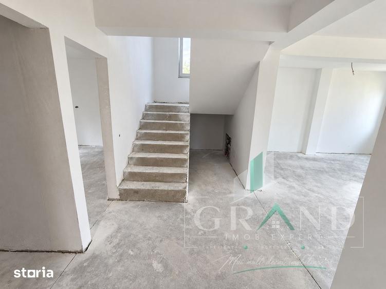 Casă cu 4 camere cu Teren 440 Mp în Apahida