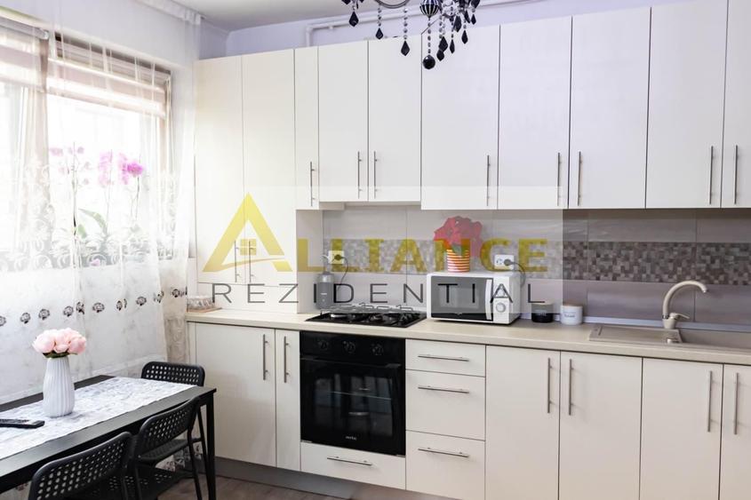 Apartament cu 2 camere decomandat în Metalurgiei