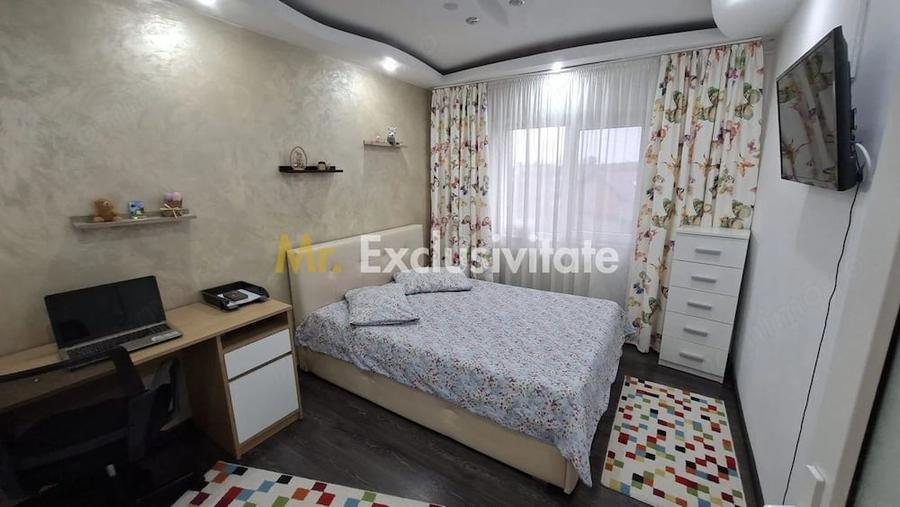 Apartament cu 3 camere decomandat în Eremia
