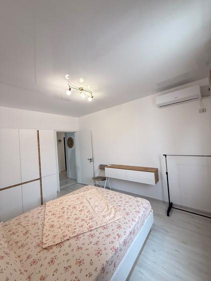 Apartament cu 2 camere decomandat în Militari