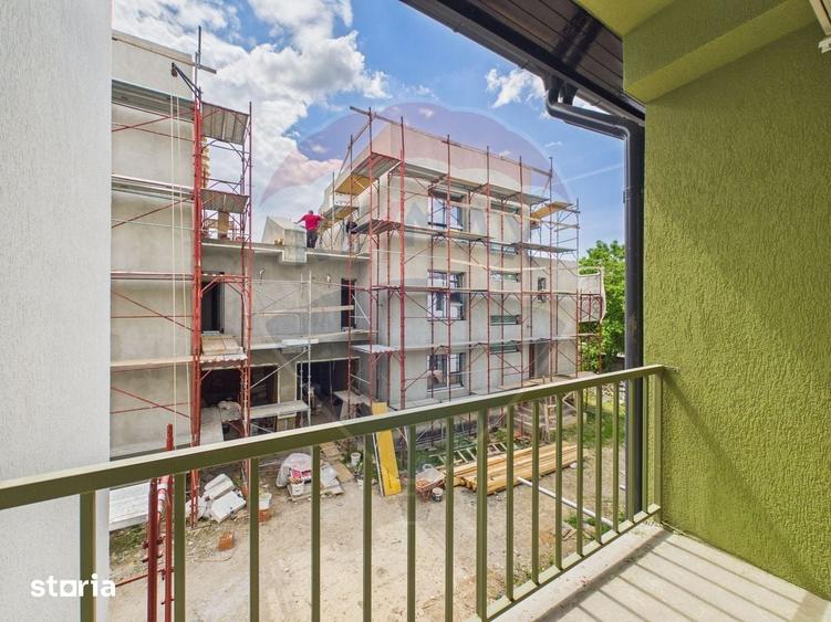 Casă cu 8 camere cu Teren 300 Mp în Gara de Nord