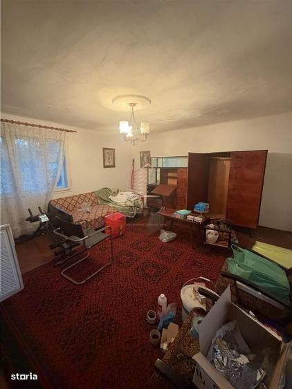 Casă cu 3 camere în Oșorhei