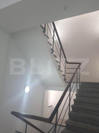 Spațiu comercial, de 680 mp, în Central