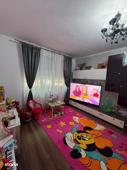 De vanzare apartament cu 2 camere, decomandat, 53500euro - 2