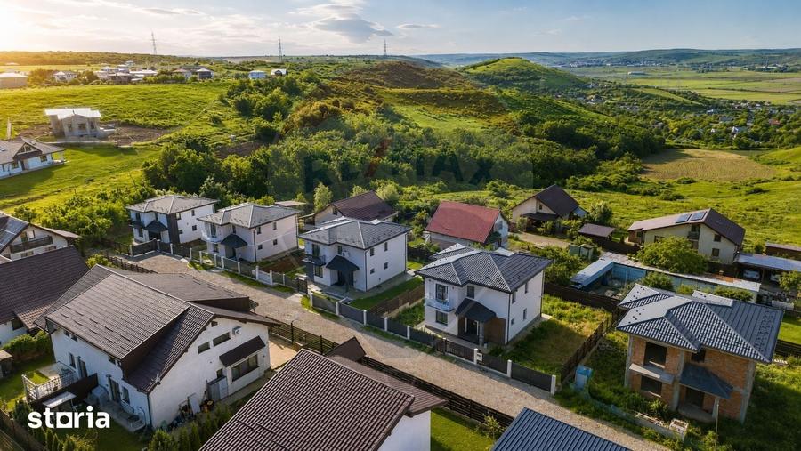 Casă cu 4 camere cu Teren 440 Mp în Miroslava